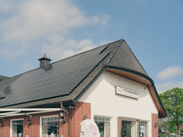 Indach-Solaranlage integriert in Schrägdach