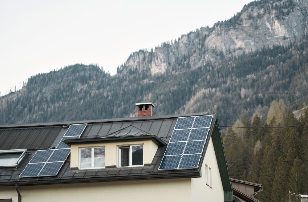 Solaranlage auf Einfamilienhaus in der Ostschweiz